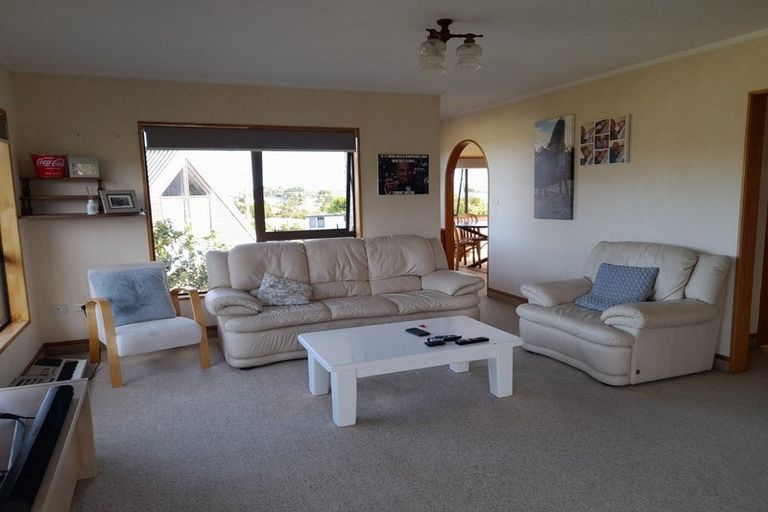 Photo of property in 38 Cartwright Road, Onerahi, Whangarei, 0110