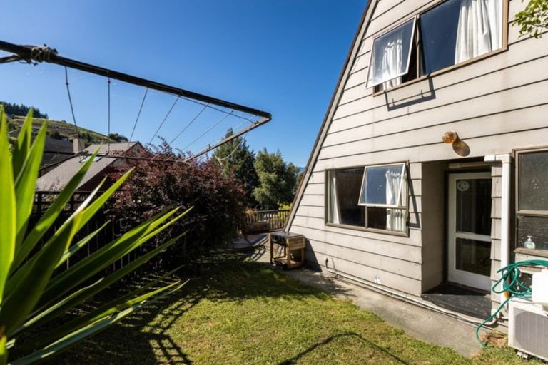 Photo of property in 6a Williams Street, Sunshine Bay, Queenstown, 9300