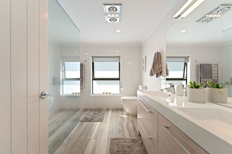 Photo of property in 14 Victory Drive, Wharewaka, Taupo, 3330