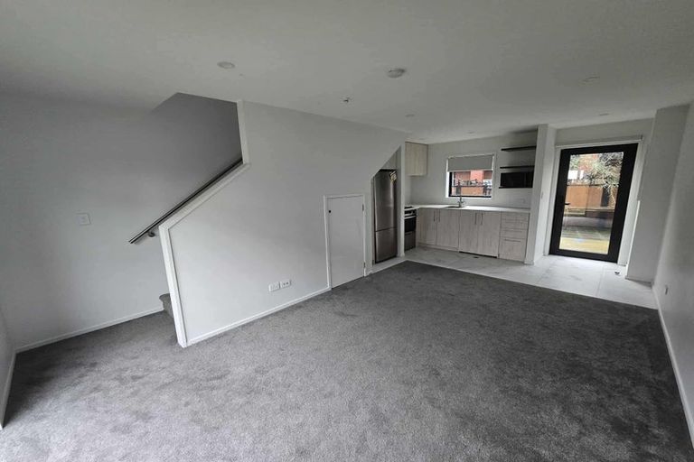 Photo of property in 4/3 Milne Crescent, Taita, Lower Hutt, 5011