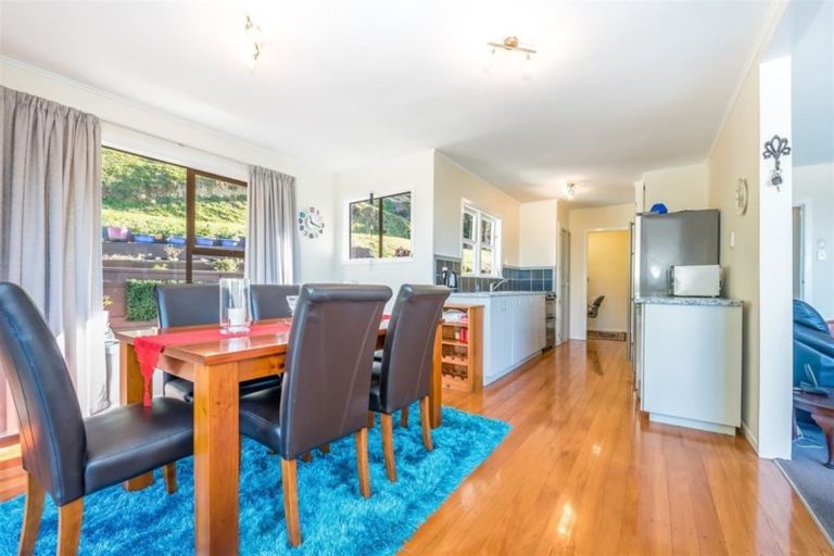 Photo of property in 3 Aspen Grove, Maungaraki, Lower Hutt, 5010