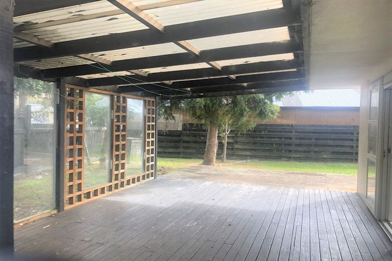 Photo of property in 19 Takanini School Road, Takanini, 2112