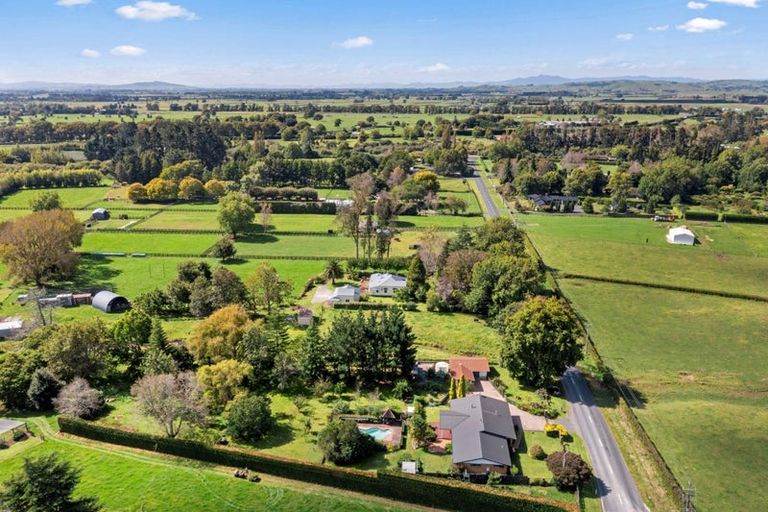 Photo of property in 243 Woodside Road, Matangi, Hamilton, 3284