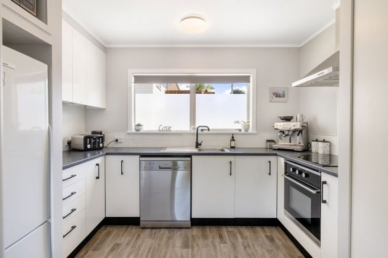 Photo of property in 54 Meadowland Street, Matua, Tauranga, 3110