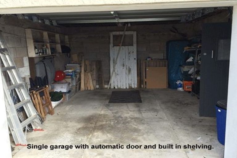 Photo of property in 11 Tane Street, New Lynn, Auckland, 0600