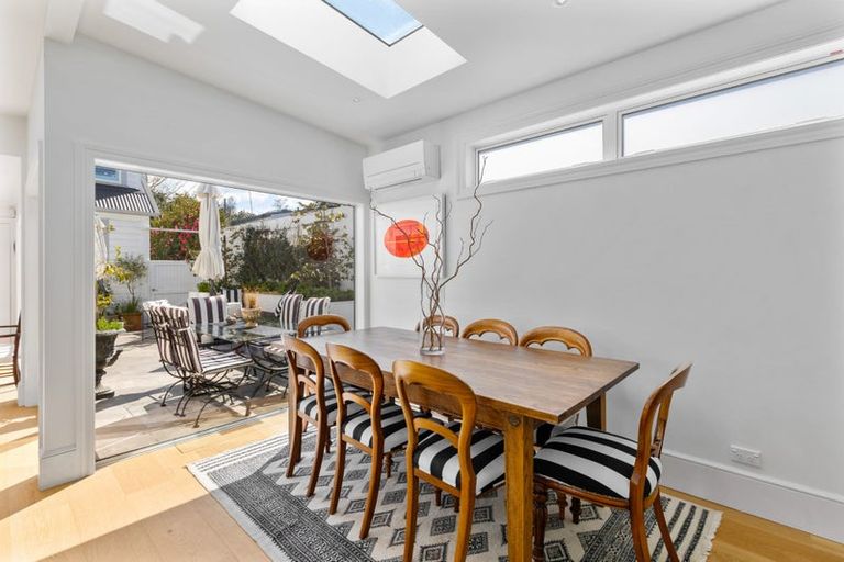 Photo of property in 205 Collingwood Street, Nelson, 7010