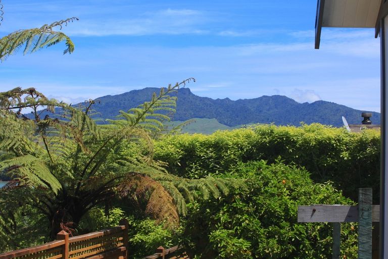 Photo of property in 2 Tutchen Avenue, Raglan, 3225