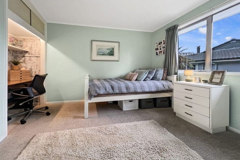 Photo of property in 61 Sunline Avenue, Massey, Auckland, 0614