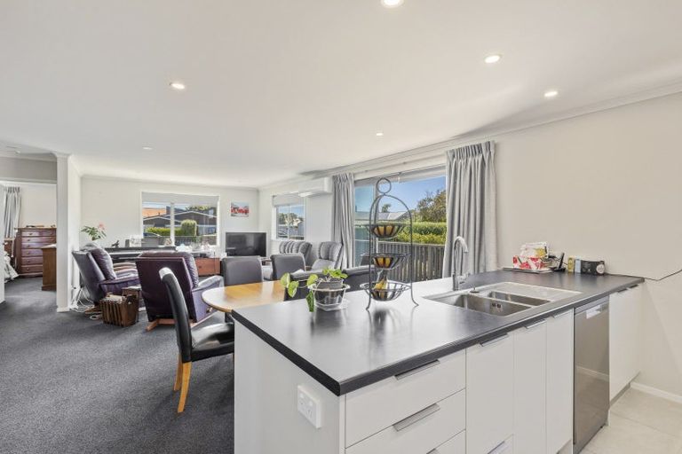 Photo of property in 24c Richmond Street, Waitara, 4320