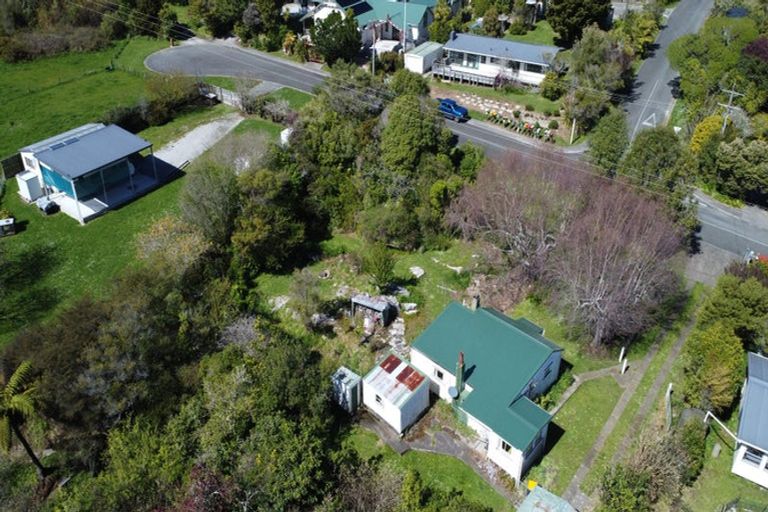 Photo of property in 65 Pohara Valley Road, Pohara, Takaka, 7183