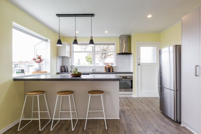 Photo of property in 1/408 Avenue Road West, Hastings, 4122