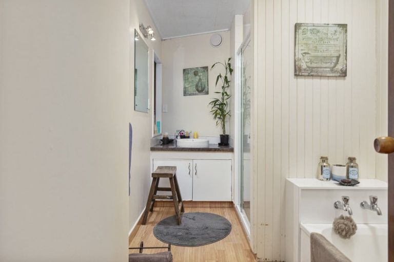 Photo of property in 44 Manly Street, Paraparaumu Beach, Paraparaumu, 5032