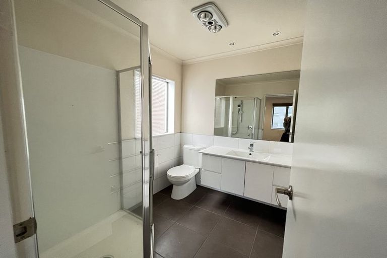 Photo of property in 394 Ormiston Road, Flat Bush, Auckland, 2019