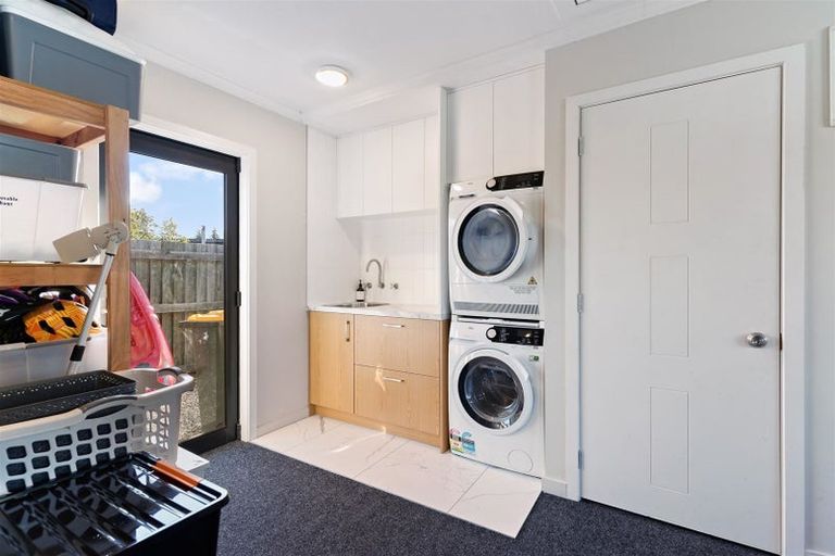 Photo of property in 54 Charles Court, Lake Hawea, Wanaka, 9382