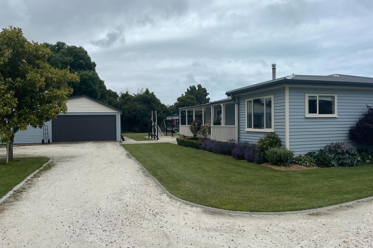 Photo of property in 8 Frederick Street, Makikihi, Timaru, 7971