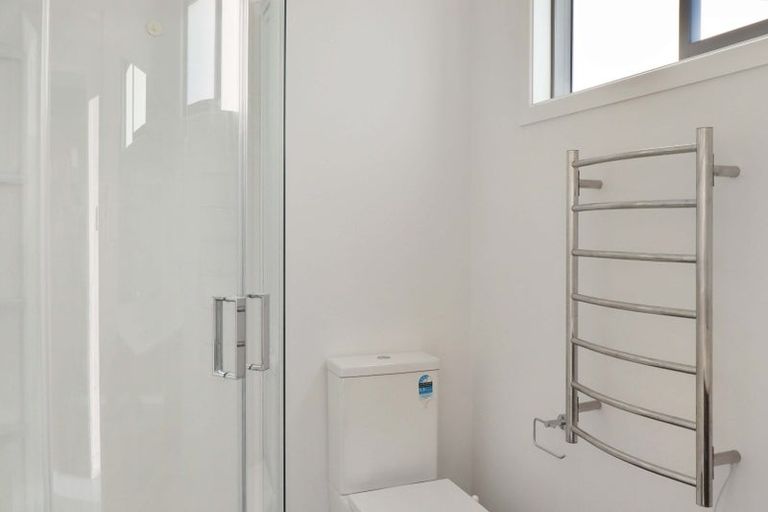 Photo of property in 2/11 Stafford Street, Silverstream, Upper Hutt, 5019