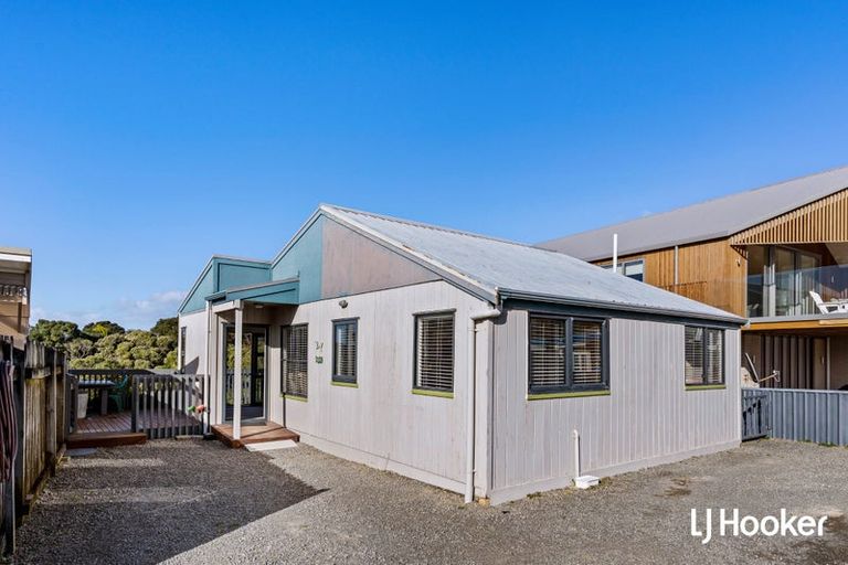 Photo of property in 21 Pacific Road, Waihi Beach, 3611