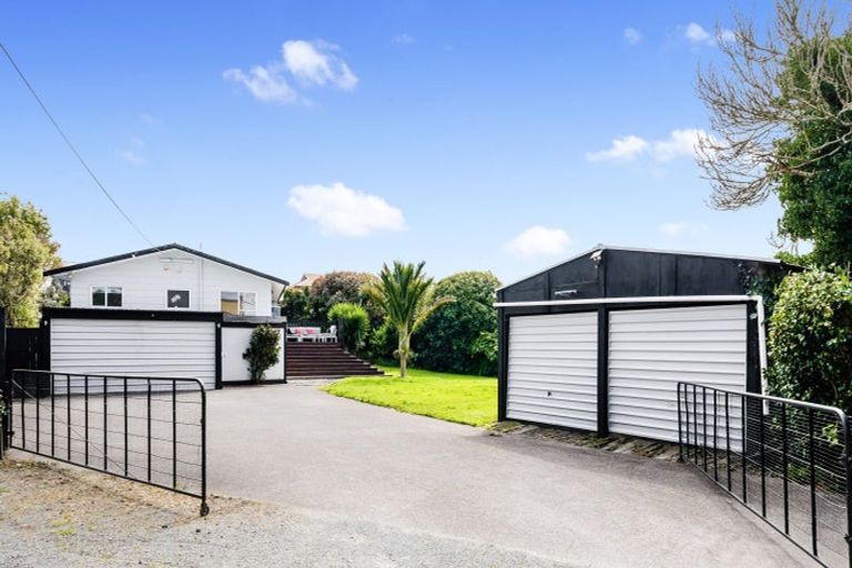 Photo of property in 3 Oraha Road, Huapai, Kumeu, 0810