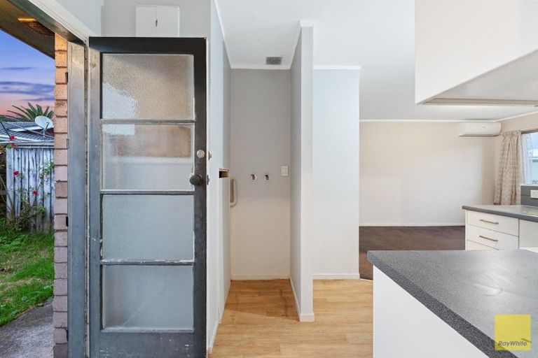 Photo of property in 3/17 Russell Road, Manurewa, Auckland, 2102