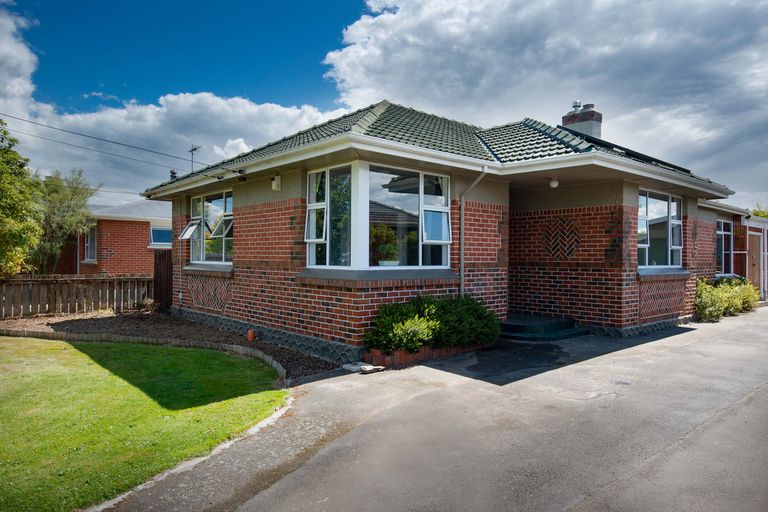 Photo of property in 46 Bush Road, Mosgiel, 9024
