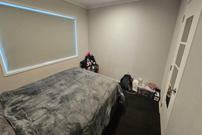 Photo of property in 10 Garrett Drive, Whalers Gate, New Plymouth, 4310