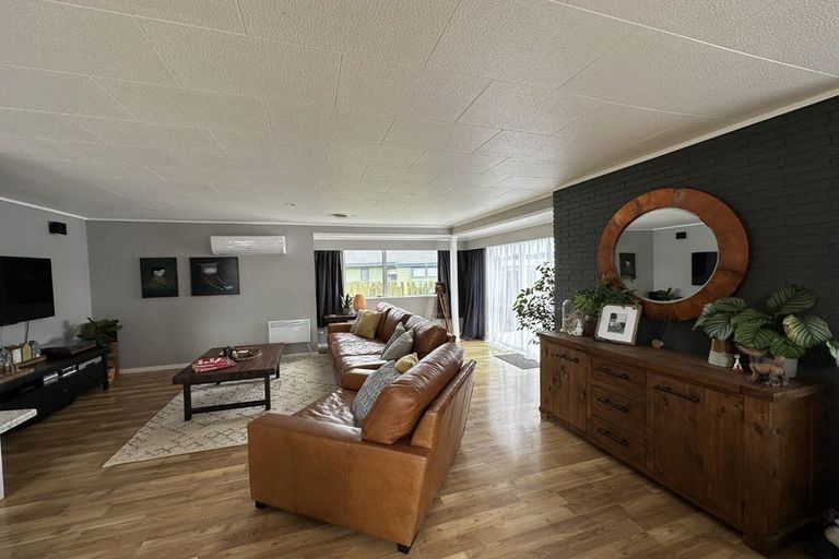 Photo of property in 15 Raupo Place, Tikipunga, Whangarei, 0112