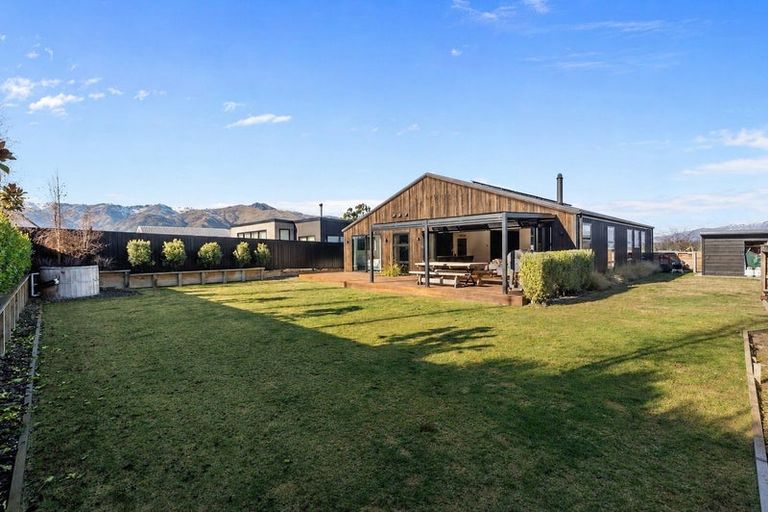 Photo of property in 53 Timsfield Drive, Lake Hawea, 9382