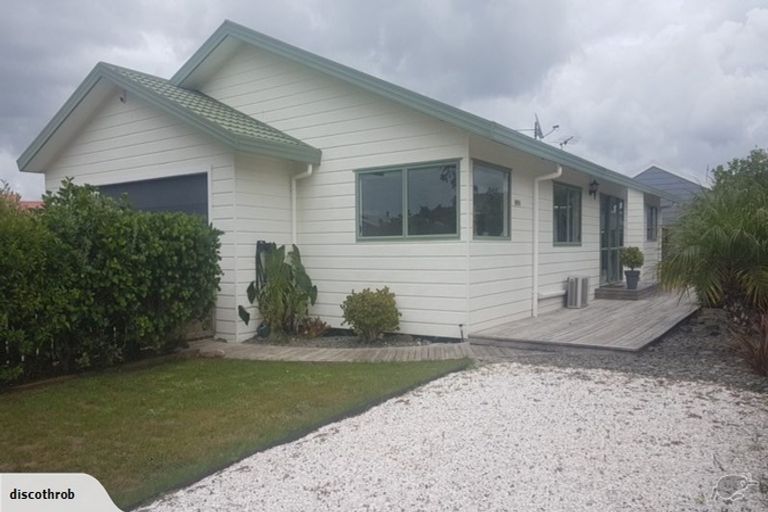 Photo of property in 12a Meadow Drive, Whitianga, 3510