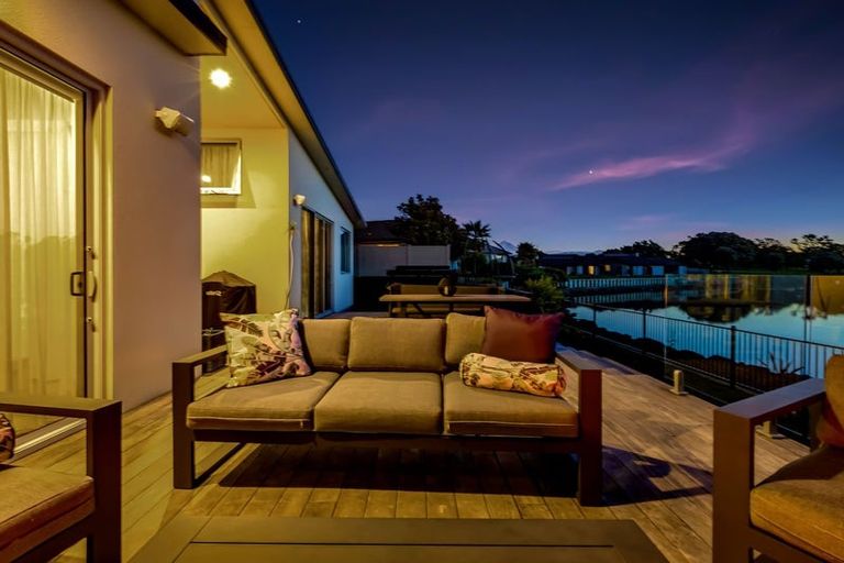 Photo of property in 59 Links Drive, Waiwhakaiho, New Plymouth, 4312