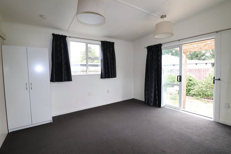 Photo of property in 21 Hanrahan Street, Upper Riccarton, Christchurch, 8041