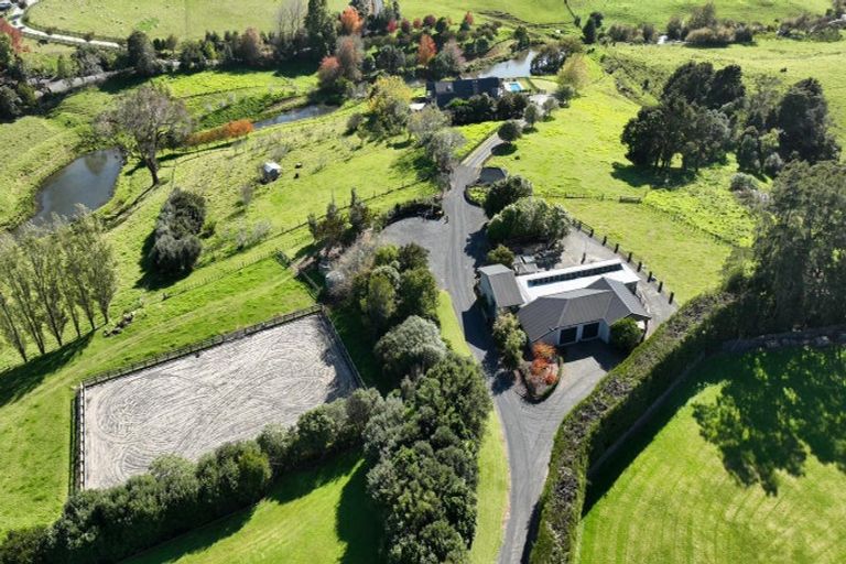Photo of property in 333 Tuhimata Road, Paerata, Drury, 2578