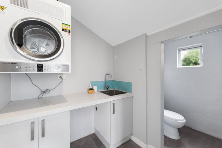 Photo of property in 28 Murray Street, Caversham, Dunedin, 9012