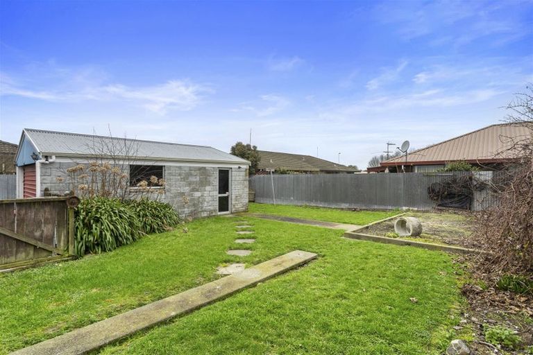 Photo of property in 3 Tralee Place, Bishopdale, Christchurch, 8053