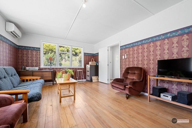 Photo of property in 80 Dowse Drive, Maungaraki, Lower Hutt, 5010