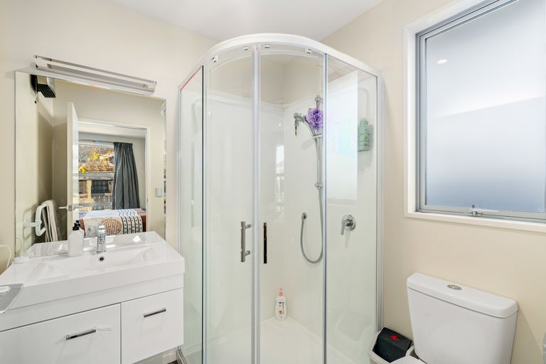 Photo of property in 14 Finch Street, Albert Town, Wanaka, 9305