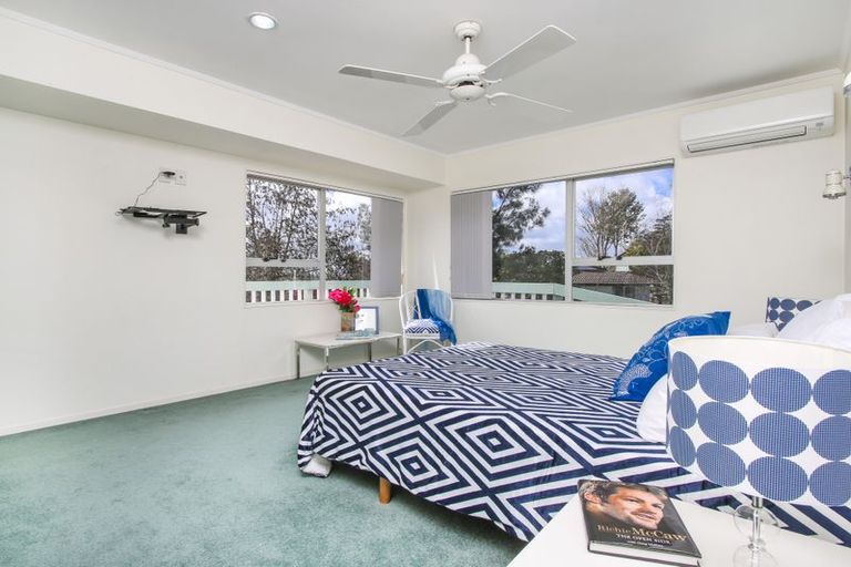 Photo of property in 3 Malmo Place, Massey, Auckland, 0614