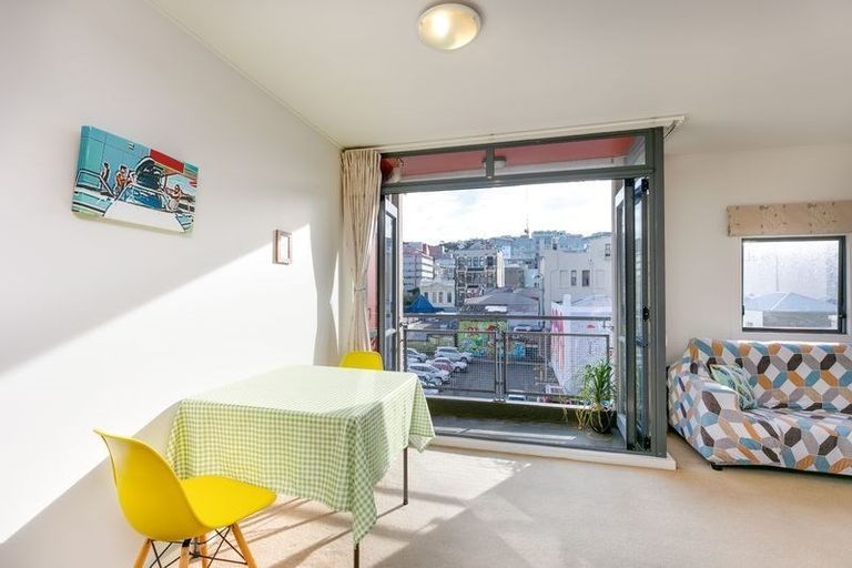 Photo of property in Hannahs Corner, 27/8 Leeds Street, Te Aro, Wellington, 6011