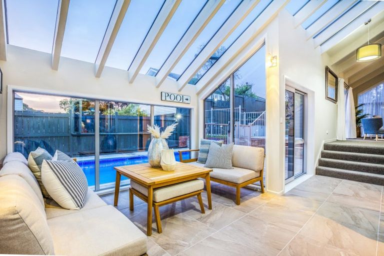 Photo of property in 170 Paremata Road, Paremata, Porirua, 5024