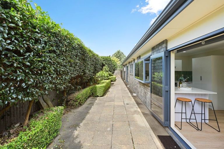 Photo of property in 44 Catalina Drive, Melville, Hamilton, 3206