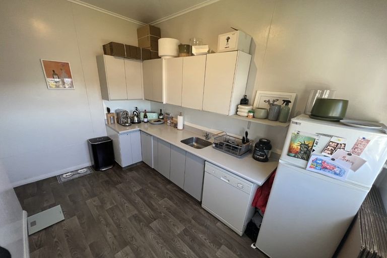 Photo of property in 61a Pirie Street, Mount Victoria, Wellington, 6011