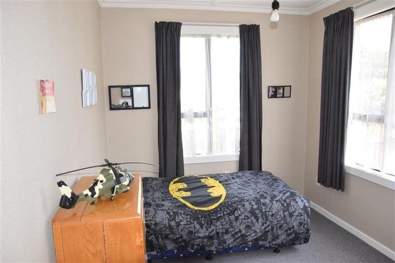 Photo of property in 302 Princes Street, Strathern, Invercargill, 9812