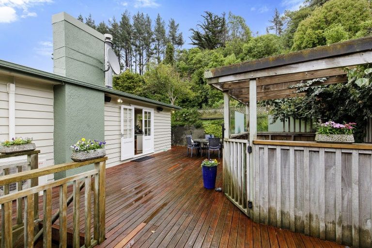 Photo of property in 5 Richmond Hill, Glenside, Wellington, 6037