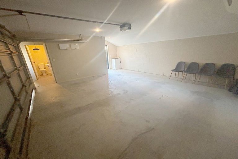 Photo of property in 90f Mathesons Road, Phillipstown, Christchurch, 8011