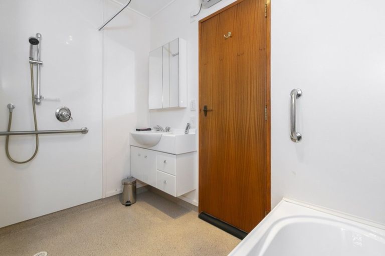 Photo of property in 69 Mcdonald Street, Mosgiel, 9024