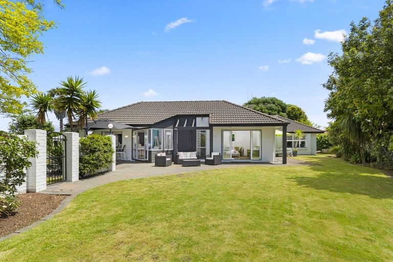 Photo of property in 25 Jasmine Place, Mount Maunganui, 3116