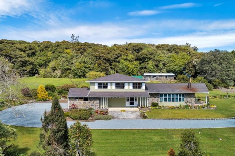 Photo of property in 81 Simons Road, Poroti, Whangarei, 0179