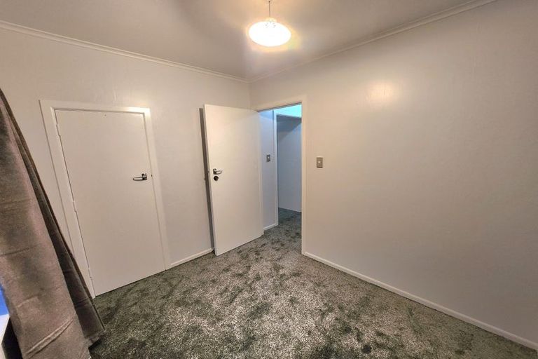 Photo of property in 154 Russell Road, Manurewa, Auckland, 2102