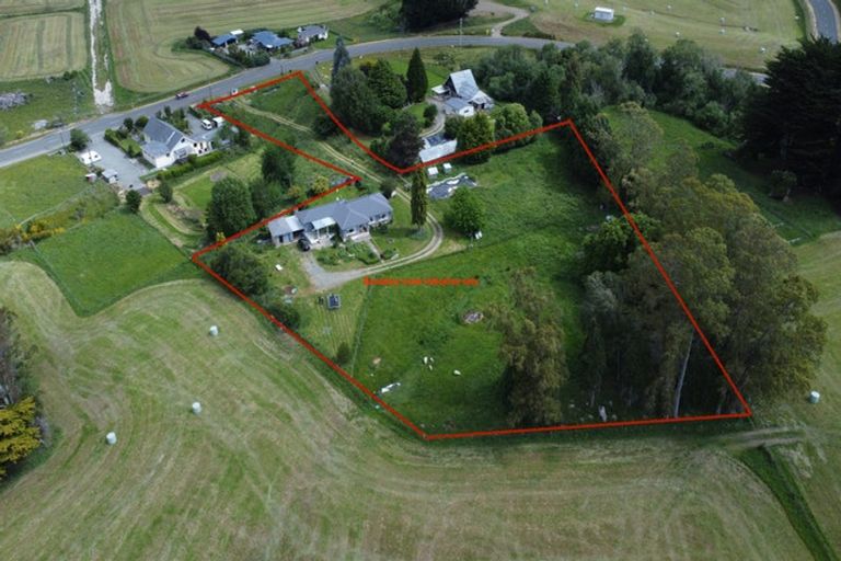 Photo of property in 2272 Ohai-clifden Highway, Orawia, Otautau, 9682