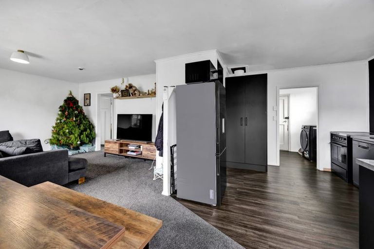 Photo of property in 391 Waihi Road, Normanby, Hawera, 4614