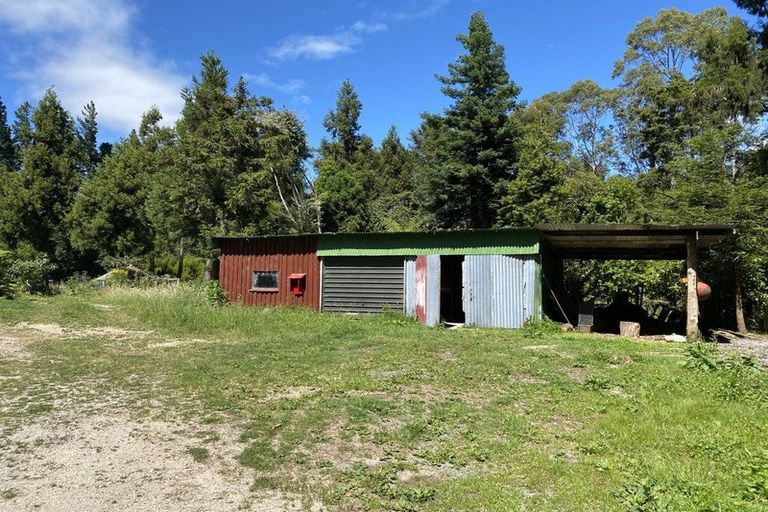 Photo of property in 297 Collingwood-puponga Main Road, Collingwood, 7073